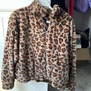 Kittenish faux fur cheetah jacket